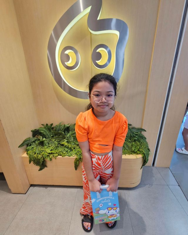 Just recetly my youngest na sobrang hilig kay Cinnamoroll, kinulit ako to go to @cocoteaph to purchase their Cinnamoroll Summer drinks.

#happykid #cinnamoroll #cocoteaph #daddyinfluencerph #daddybloggerph #daddysgirls